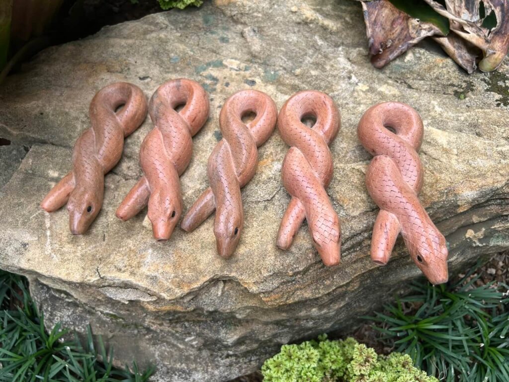 Infinity kuripi made from Sawo wood for the Dewata Studio wholesale catalog